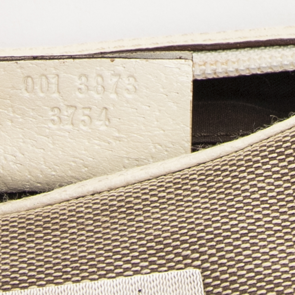 Gucci Chain Hobo - Picture 11 of 11